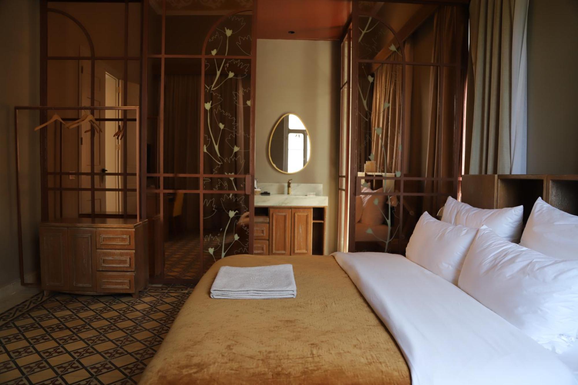 Hotel Lost Gemmayzeh Beirut Esterno foto