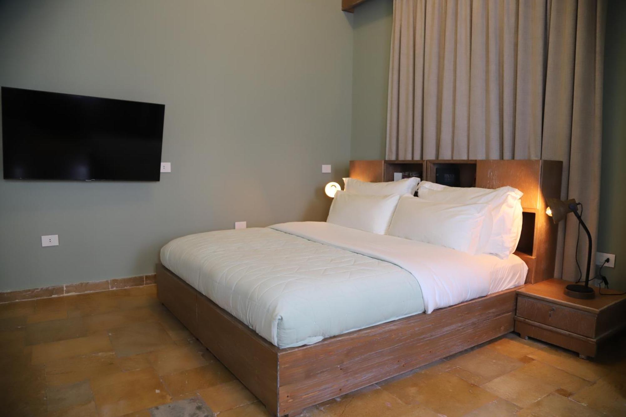 Hotel Lost Gemmayzeh Beirut Esterno foto